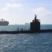 USS Greeneville (SSN 772) receives mail