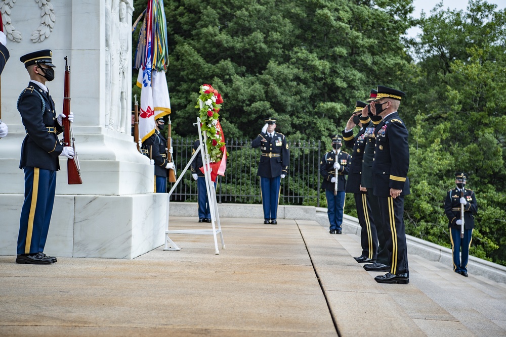 Canadian Army Commander Lt. Gen. Wayne Eyre Participates in An Army Full Honors Wreath-Laying Ceremony at the Tomb of the Unknown Soldier