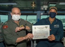 USS Carl Vinson (CVN 70) Sailor Receives Certificate