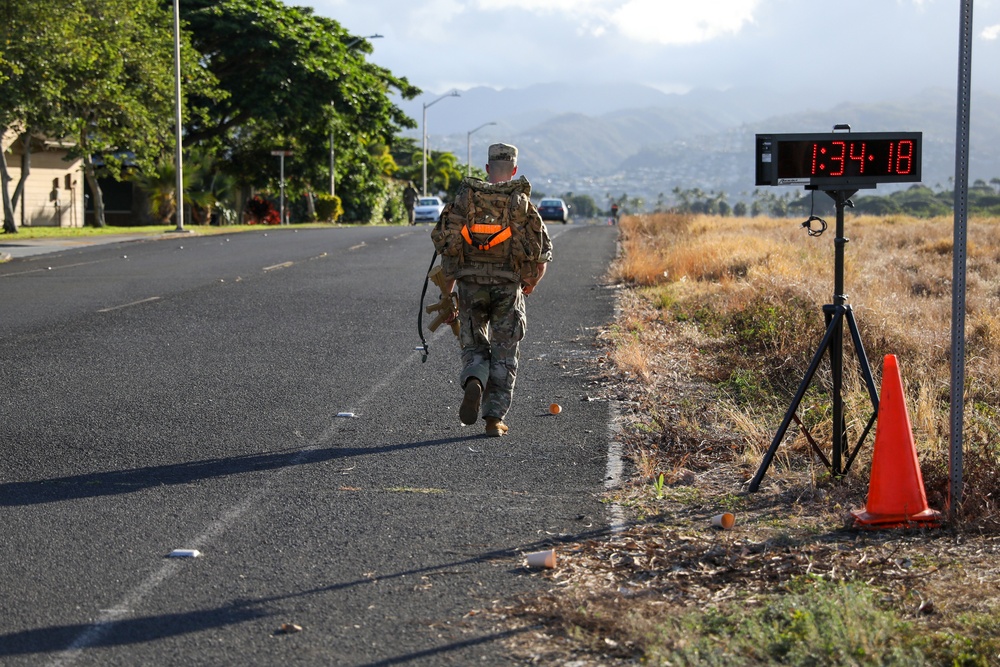 USARPAC BWC 2020: Hawaii, 25th ID NCO Competes in 12 Mile Ruck
