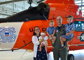 Coast Guardsman recognized as Maintainer of the Year