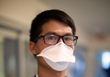 Air Force medical providers treat patients in Los Angeles ICU