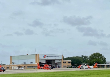 Coast Guard Air Station New Orleans preps for Hurricane Laura