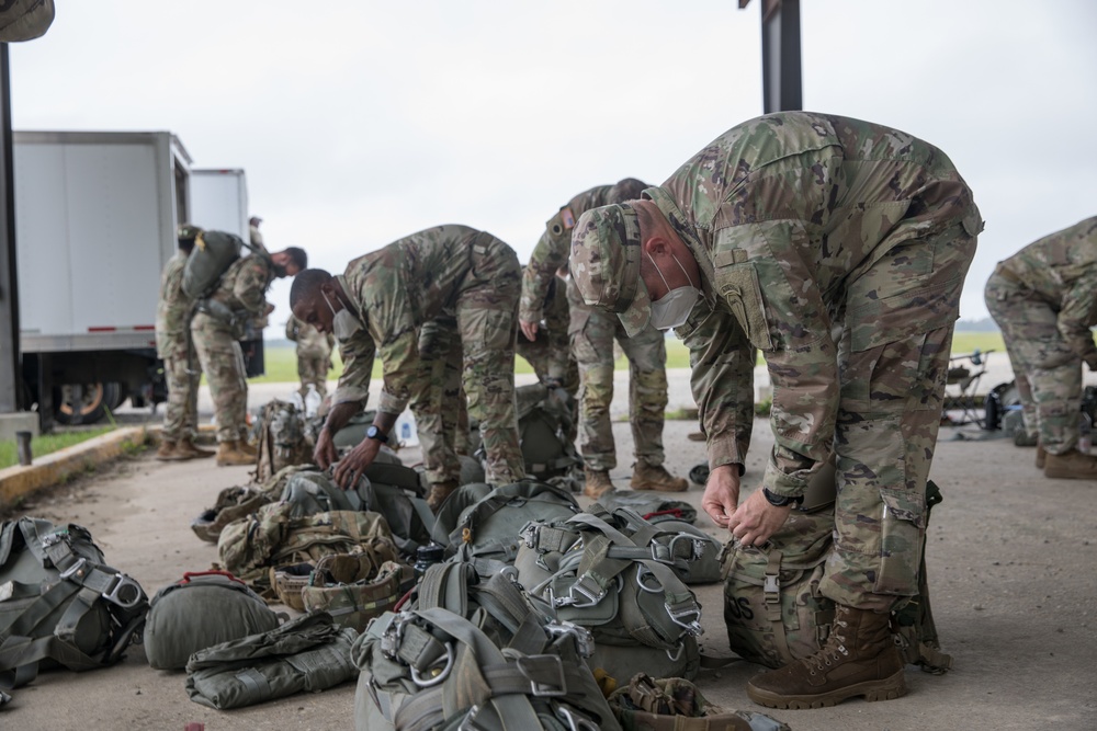 WARRIOR TRAINING CENTER AIRBORNE JUMP