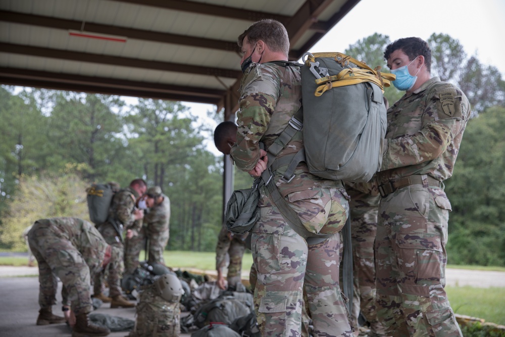 WARRIOR TRAINING CENTER AIRBORNE JUMP