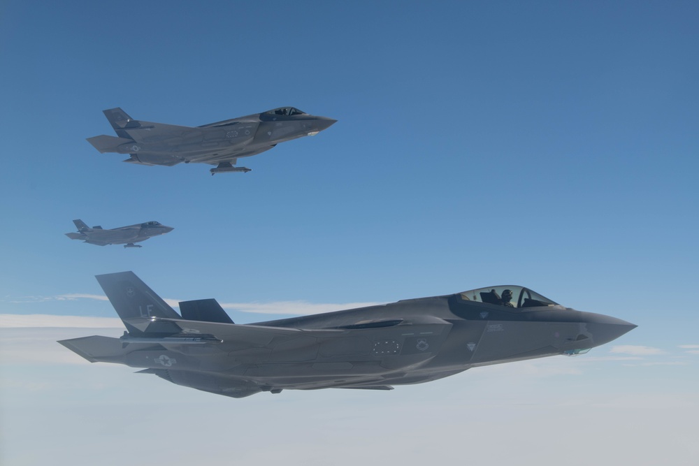 KC-135 Aerial Refueling