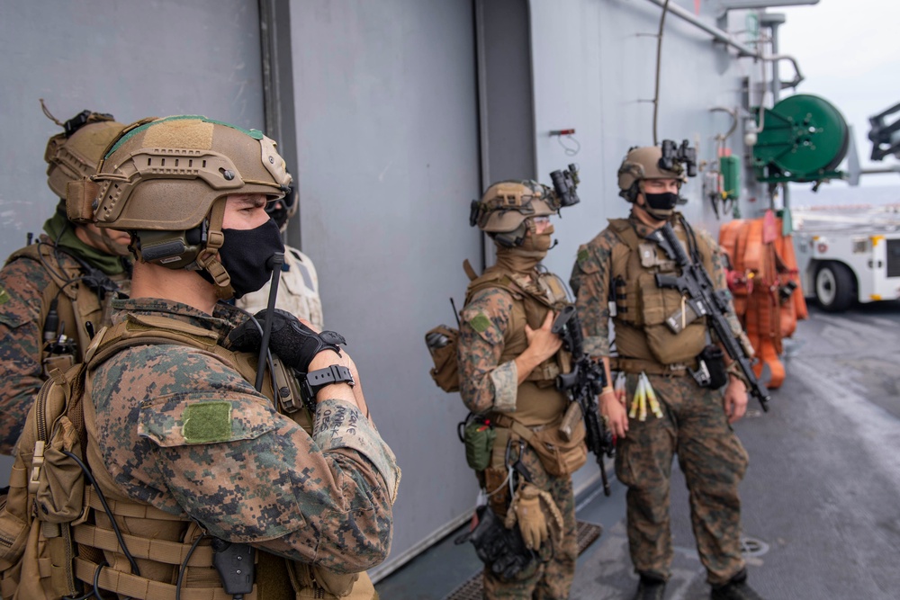 USS America (LHA 6) And 31st Marine Expeditionary Unit Conduct Flight Ops and VBSS Exercise