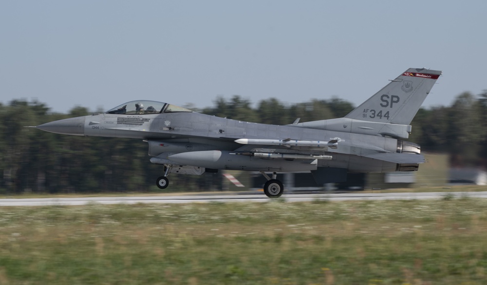 Polish AF welcomes U.S. AF partners for exercise