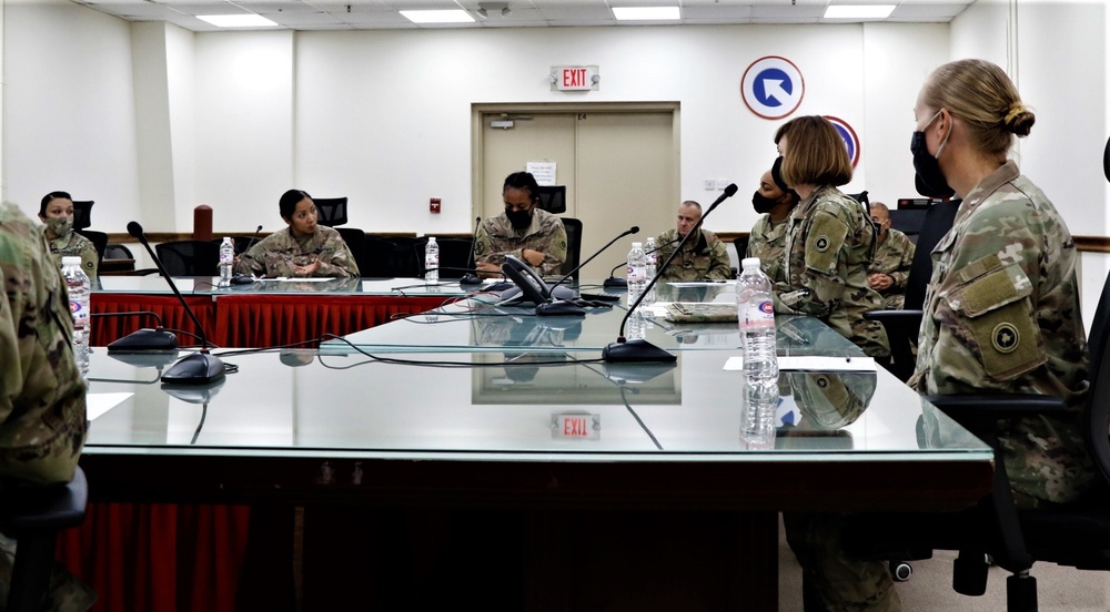 311th ESC Female Leaders Host Women’s Heritage Month panel