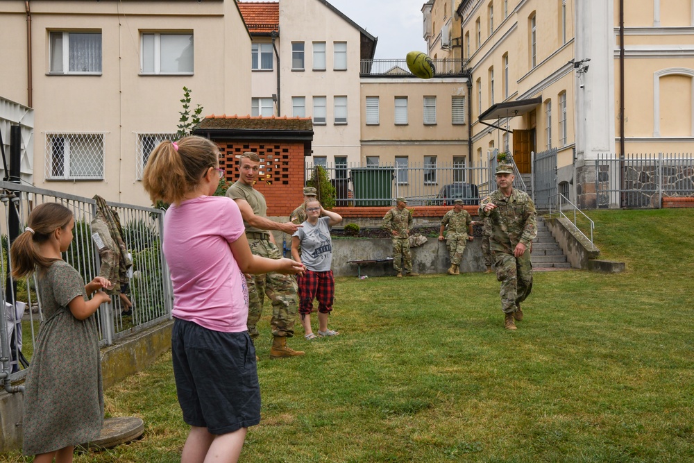 Football breaking down barriers in Poland