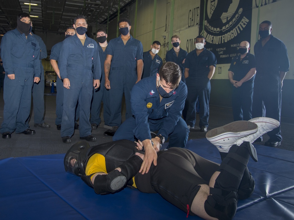 USS Carl Vinson Sailors Conduct Security Training