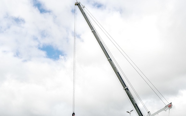 Legacy warbirds arrive to Hickam