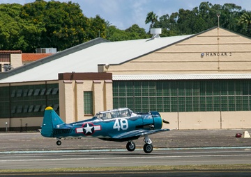 Warbirds Arrive