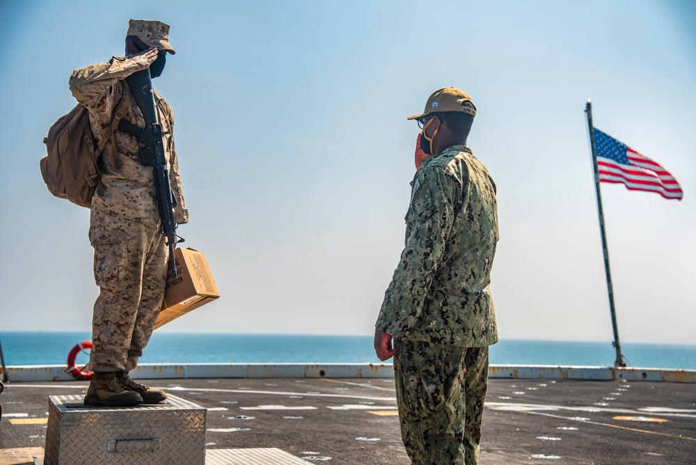 Welcome Aboard!: CLB-31, 31st MEU board USS New Orleans (LPD 18)