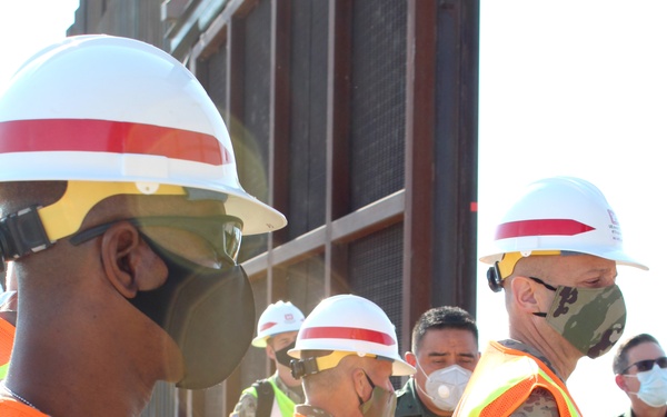 54th Chief of Engineers, 55th and Command Sgt. Maj. visit El Paso border barrier project