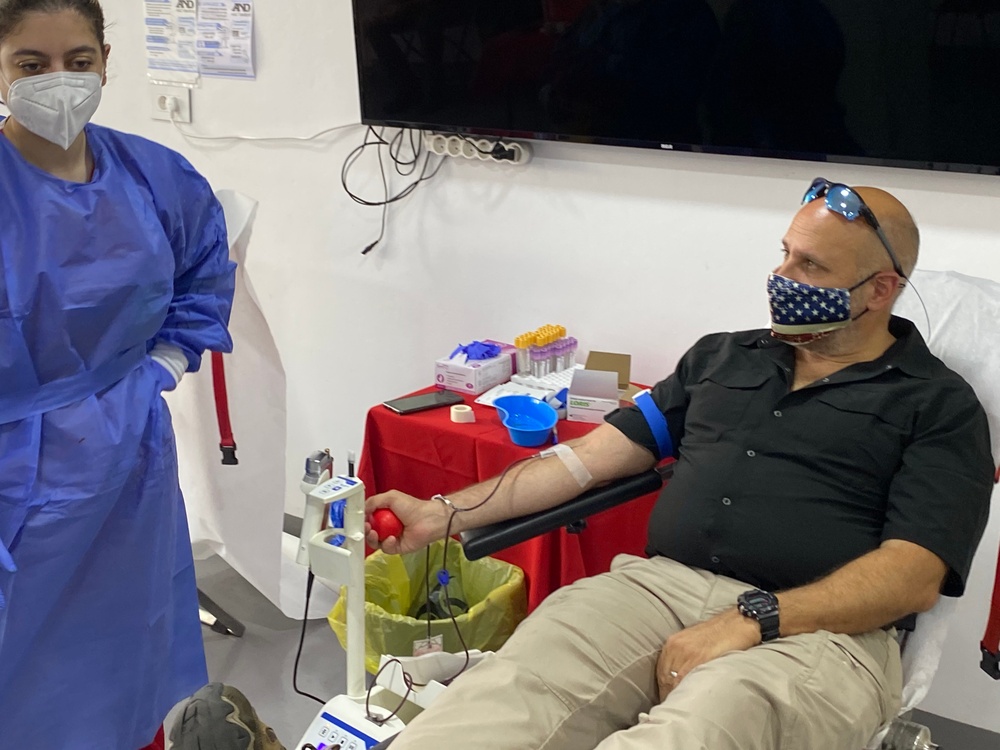 Acting AAID visits Beirut Red Cross Blood Donation Center