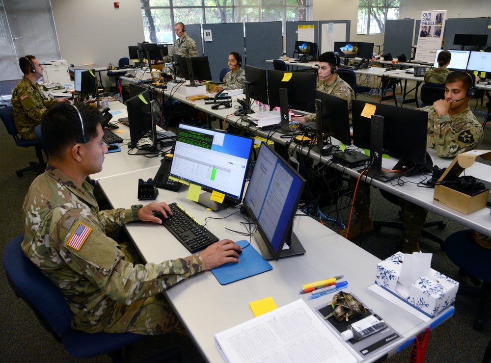 Guardsmen step up to assist Oregonians with Unemployment Insurance claims