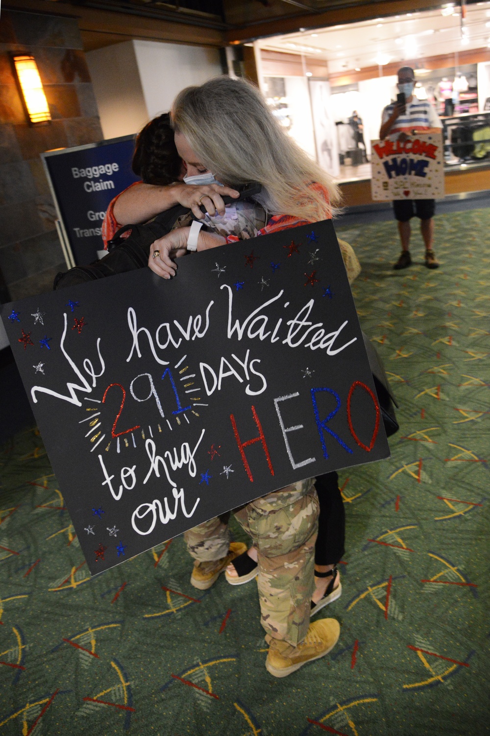 Oregon National Guard Soldiers return home