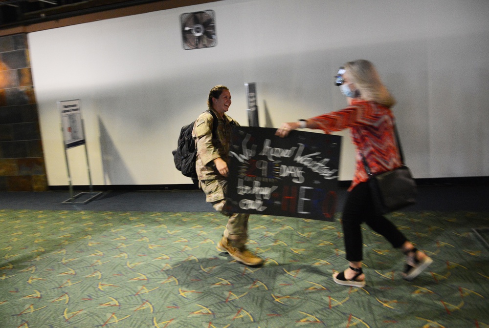 Oregon National Guard Soldiers return home