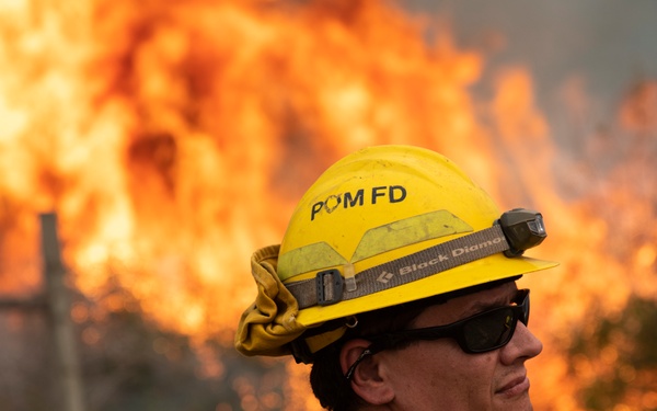 Presidio of Monterey firefighters battle River, Carmel Fires