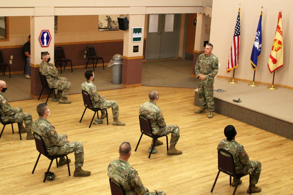 Command Sergeant Major of Army Reserve speaks with troops at Fort McCoy