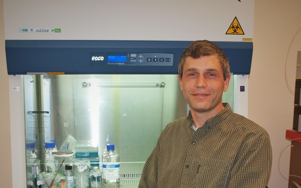 ERDC environmental experts awarded patent for improving soil contamination testing