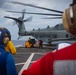 VMM-262 delivers ammunition to USS New Orleans (LPD 18)