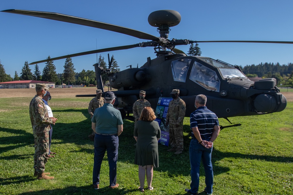 I Corps, 16th CAB, 2-2 SBCT Give Local Leaders Close Look at Capabilities