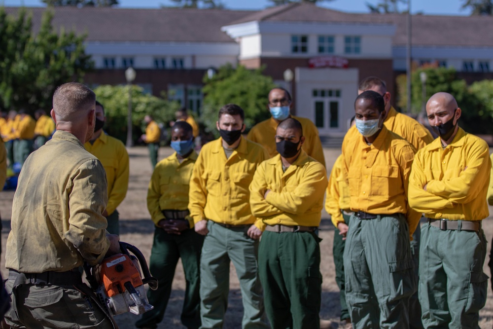 14th BEB Prepares for Wildland Firefight Deployment