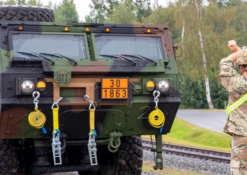 U.S. Soldiers arrive for live-fire exercise in Estonia