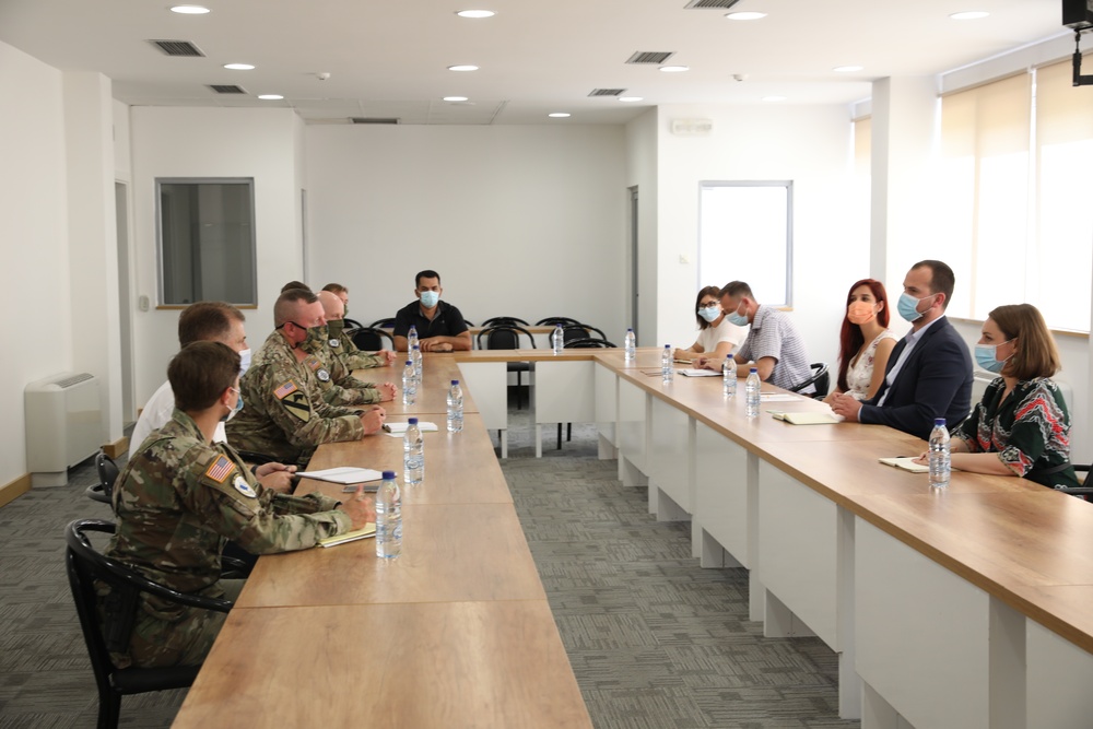 KFOR RC-E Commander builds municipality relationships,engages liaison monitoring team
