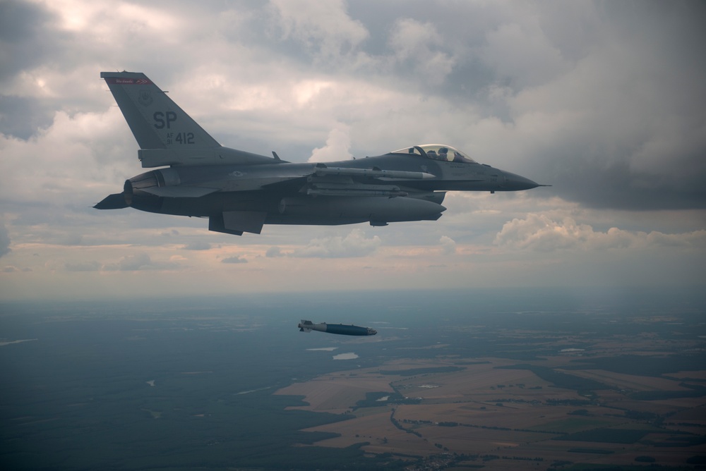 The 480th EFS Flies Inert Bomb Dropping Sortie in Poland