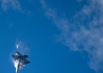 F-35 Demo Team flies at the 2020 New York Air Show