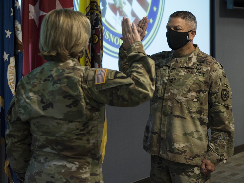 Brig. Gen. Jeffery P. Van promotes to Maj. Gen.