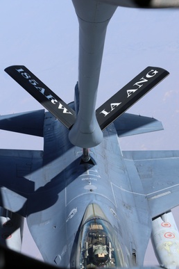 Senior Enlisted Leader visits 185th ARW