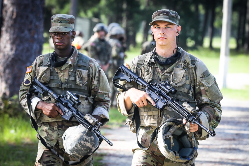 DVIDS - Images - M4 Qualification at Gordon Range [Image 2 of 5]