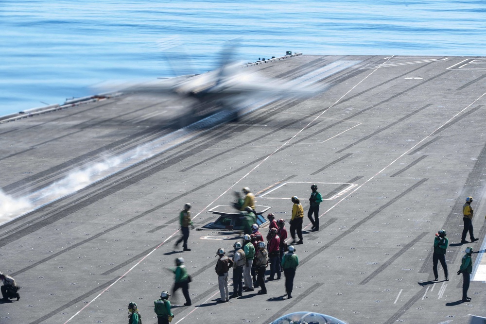 USS Ronald Reagan (CVN 76) Fight Operations