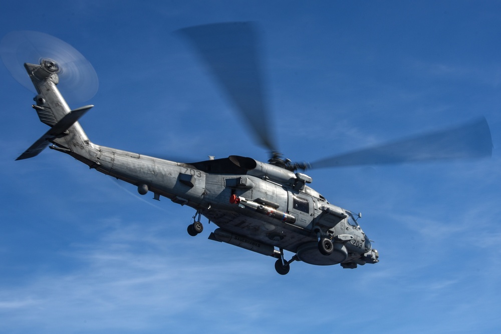 USS Ronald Reagan (CVN 76) Helos