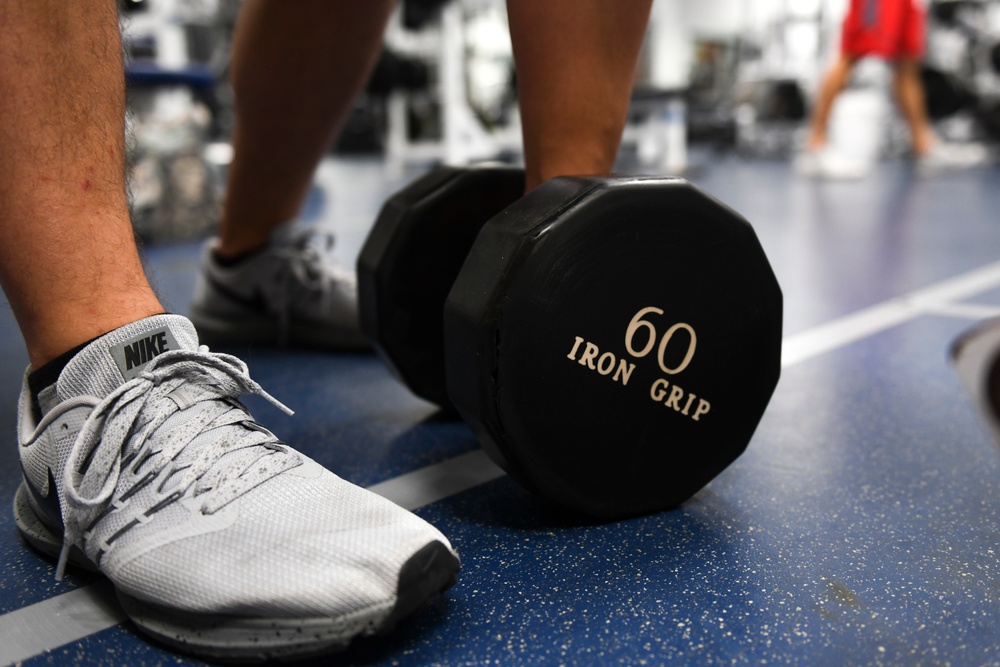 Airman maintains PT standards