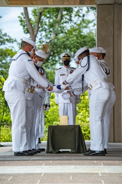 Modified Military Funeral Honors With Funeral Escort Are Conducted For U.S. Navy Capt. Bruce Boyle in Section 82 [Image 18 of 24]