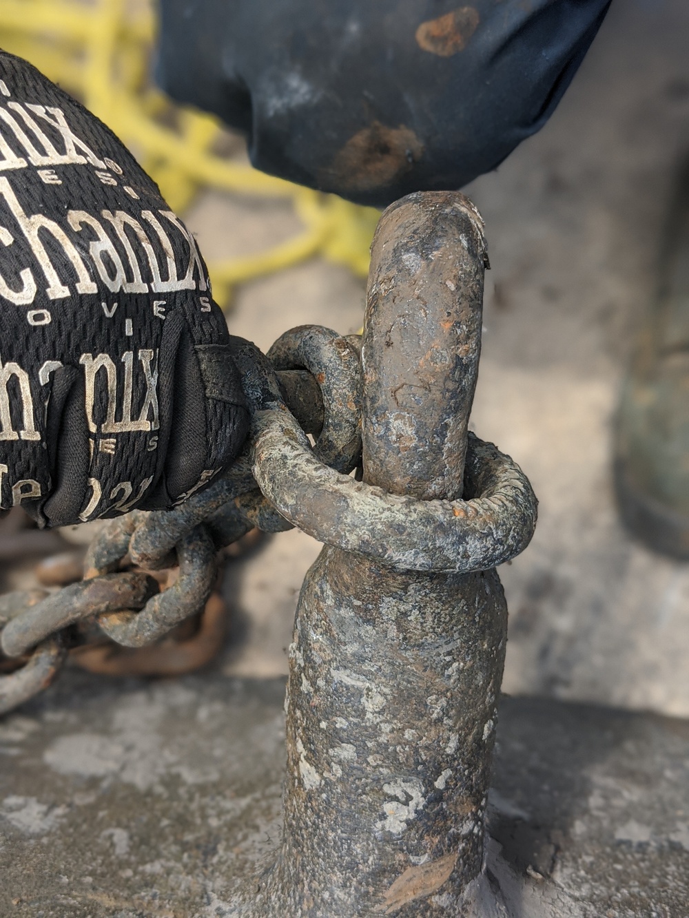 Coast Guard repairs aids on Lake Charles, Louisiana