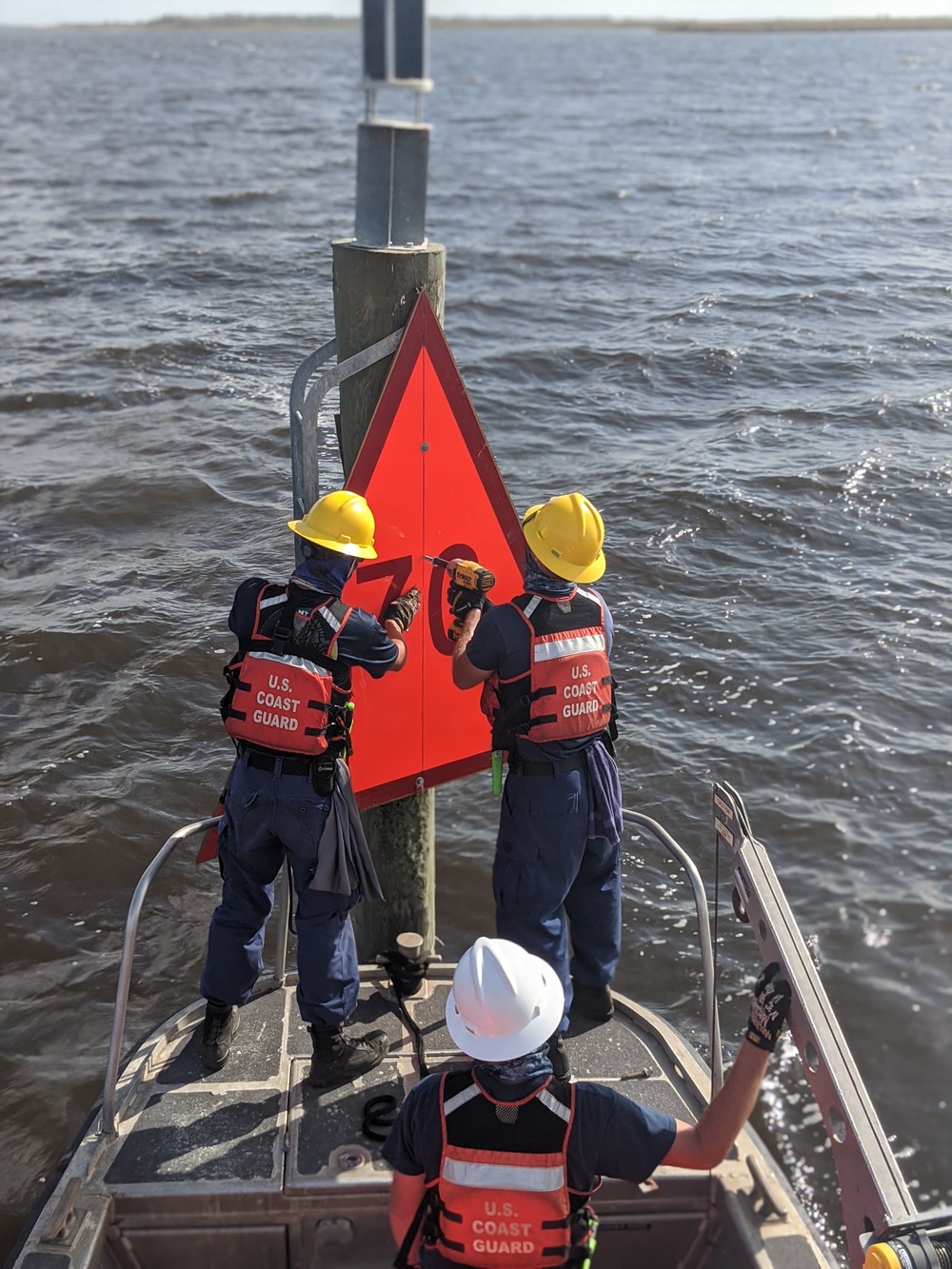 Coast Guard repairs aids on Lake Charles, Louisiana