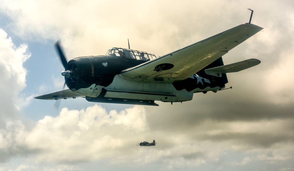 WWII-Era Warbirds Fly Over Hawaii