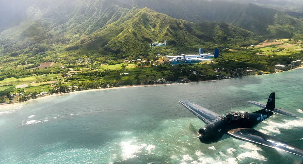 WWII-Era Warbirds Fly Over Hawaii