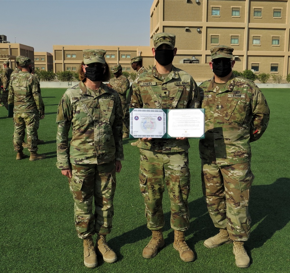 Soldiers at Camp Arifjan Graduate from eBLC