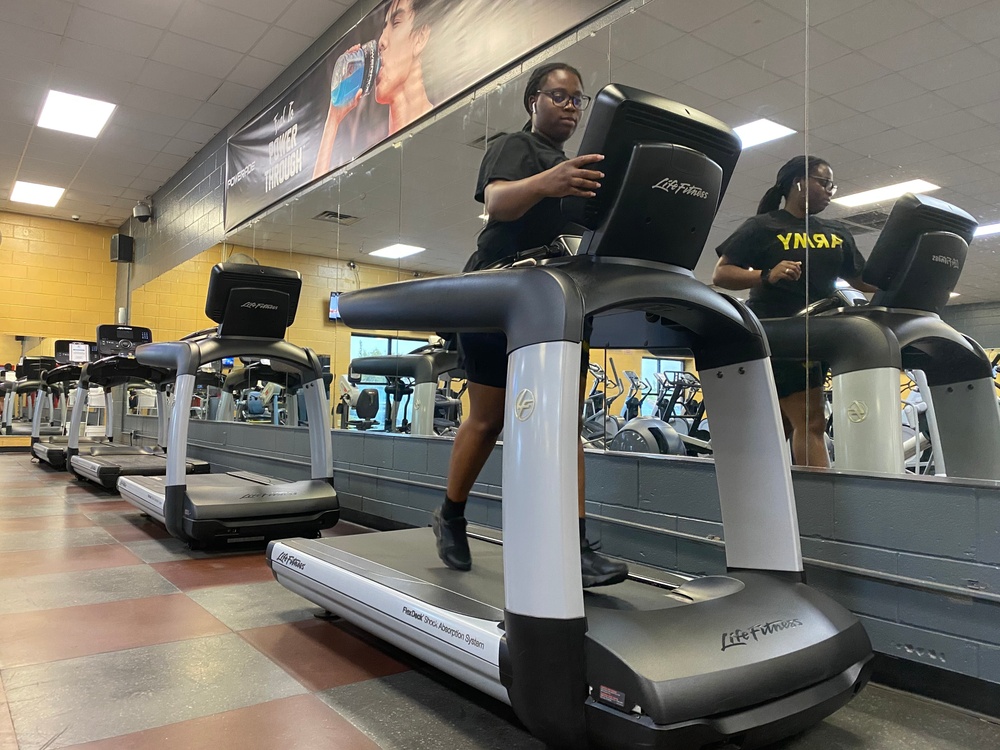 Select Fitness Centers open earlier for Active Duty PT, DoD cardholders