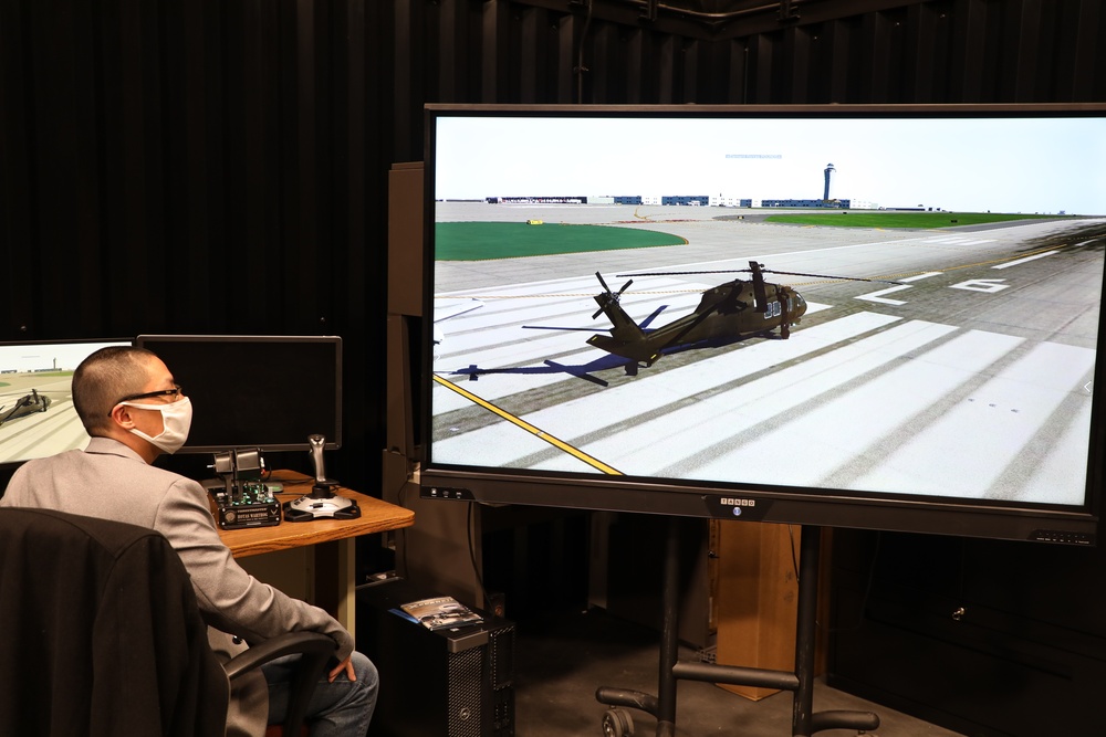 Ideas take flight at new CCDC Aviation, Missile Center lab