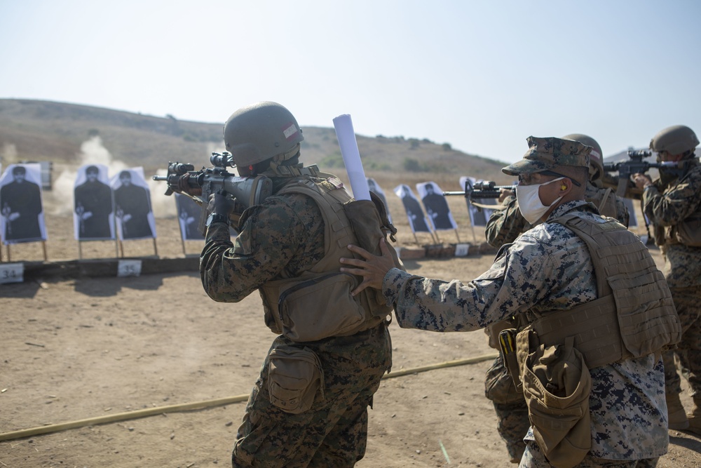 MCT Marines get up close, personal