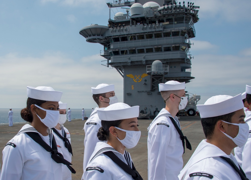 USS Carl Vinson (CVN 70) Arrives in San Diego