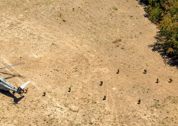 Secretary of Defense visits Hawaii Marines